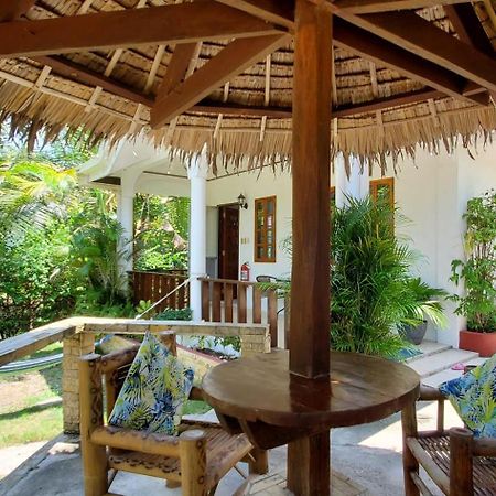 Palmera Palma Private 1-Br Bungalow In Moalboal Esterno foto